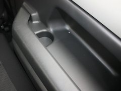 2012款 1.3 自动 JLX 4座