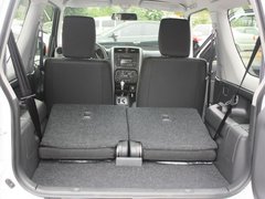 2012款 1.3 自动 JLX 4座