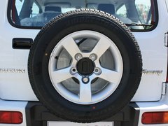 2012款 1.3 自动 JLX 4座