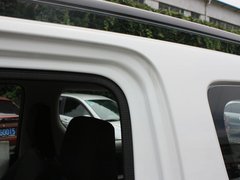 2012款 1.3 自动 JLX 4座