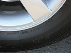 2012款 1.3 自动 JLX 4座