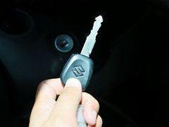 2012款 1.3 自动 JLX导航版 4座