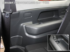 2012款 1.3 自动 Mode3导航版 4座