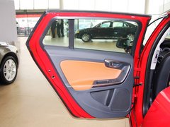 2013款 2.0T 自动 智雅版