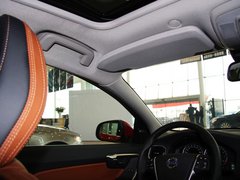沃尔沃V60 2013款 2.0T 自动 智雅版