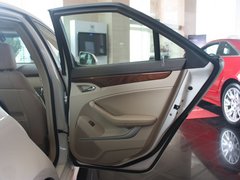 2012款 3.0L 自动 Vday豪华纪念版
