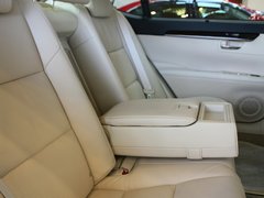 2013款 2.5 自动 250 典雅版