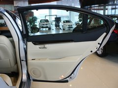 2013款 2.5 自动 250 典雅版
