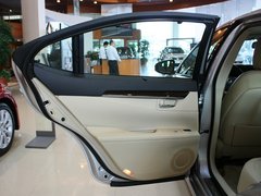 2013款 2.5 自动 250 典雅版