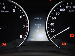 2013款 2.5 自动 250 典雅版