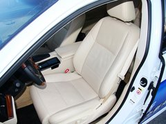 2013款 2.5 CVT 300h 豪华版