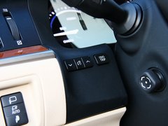 2013款 2.5 CVT 300h 豪华版