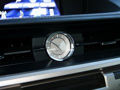 2013款 2.5 CVT 300h 豪华版