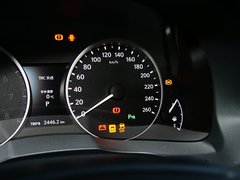 2013款 2.5 CVT 300h 豪华版