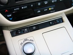 2013款 2.5 CVT 300h 豪华版