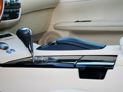 2013款 2.5 CVT 300h 豪华版