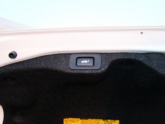 2013款 2.5 CVT 300h 豪华版
