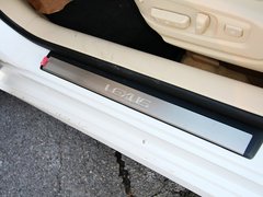 2013款 2.5 CVT 300h 豪华版