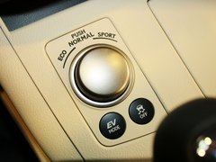 2013款 2.5 CVT 300h 精英版