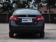 2012款 1.6L CVT 豪华版