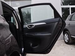 2012款 1.6L CVT 豪华版