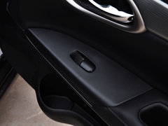 2012款 1.6L CVT 豪华版