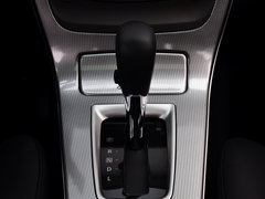 2012款 1.6L CVT 豪华版
