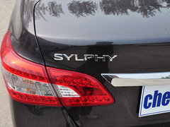 2012款 1.6L CVT 豪华版