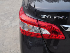 2012款 1.6L CVT 豪华版
