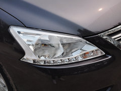 2012款 1.6L CVT 豪华版