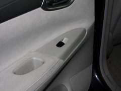 2012款 1.6 XE CVT 舒适版