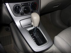 2012款 1.6 XE CVT 舒适版