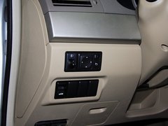2012款 经典 1.6XL 自动 豪华版