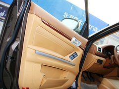 2012款 2.0T 手动 两驱智汇版 5座