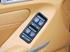 2012款 2.0T 手动 两驱智汇版 5座