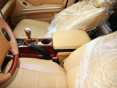 2012款 2.0T 手动 两驱智汇版 5座