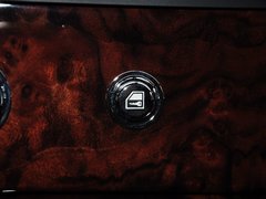 2013款 6.7L 自动 加长版(EWB)