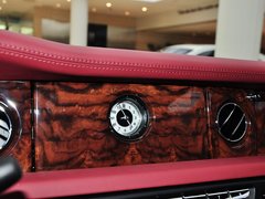 2013款 6.7L 自动 加长版(EWB)