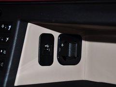 2013款 6.7L 自动 加长版(EWB)