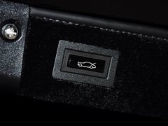 2013款 6.7L 自动 加长版(EWB)