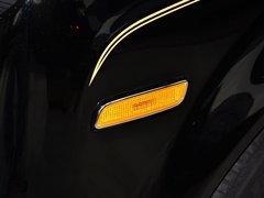 2013款 6.7L 自动 加长版(EWB)