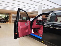 2013款 6.7L 自动 加长版(EWB)