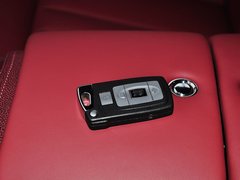 2013款 6.7L 自动 加长版(EWB)