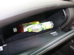 2012款 3.0L 自动 V6 Royal Saloon