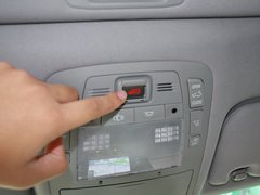 2012款 3.0L 自动 V6 Royal Saloon