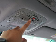2012款 3.0L 自动 V6 Royal Saloon