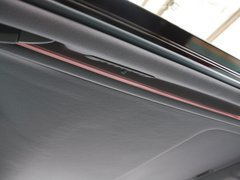 2012款 3.0L 自动 V6 Royal Saloon