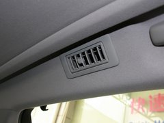2012款 3.0L 自动 V6 Royal Saloon