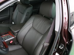 2012款 3.0L 自动 V6 Royal Saloon