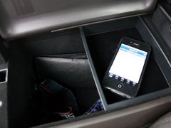 2012款 3.0L 自动 V6 Royal Saloon